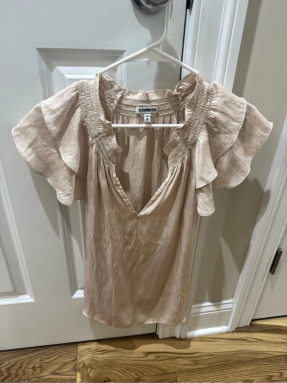 Express Ruffle Sleeve Blouse in Blush Pink Size XS Like New